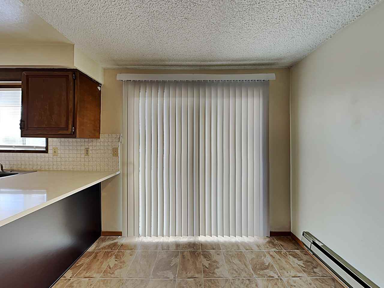 12620 E 31st Ave - Photo 3 of 22