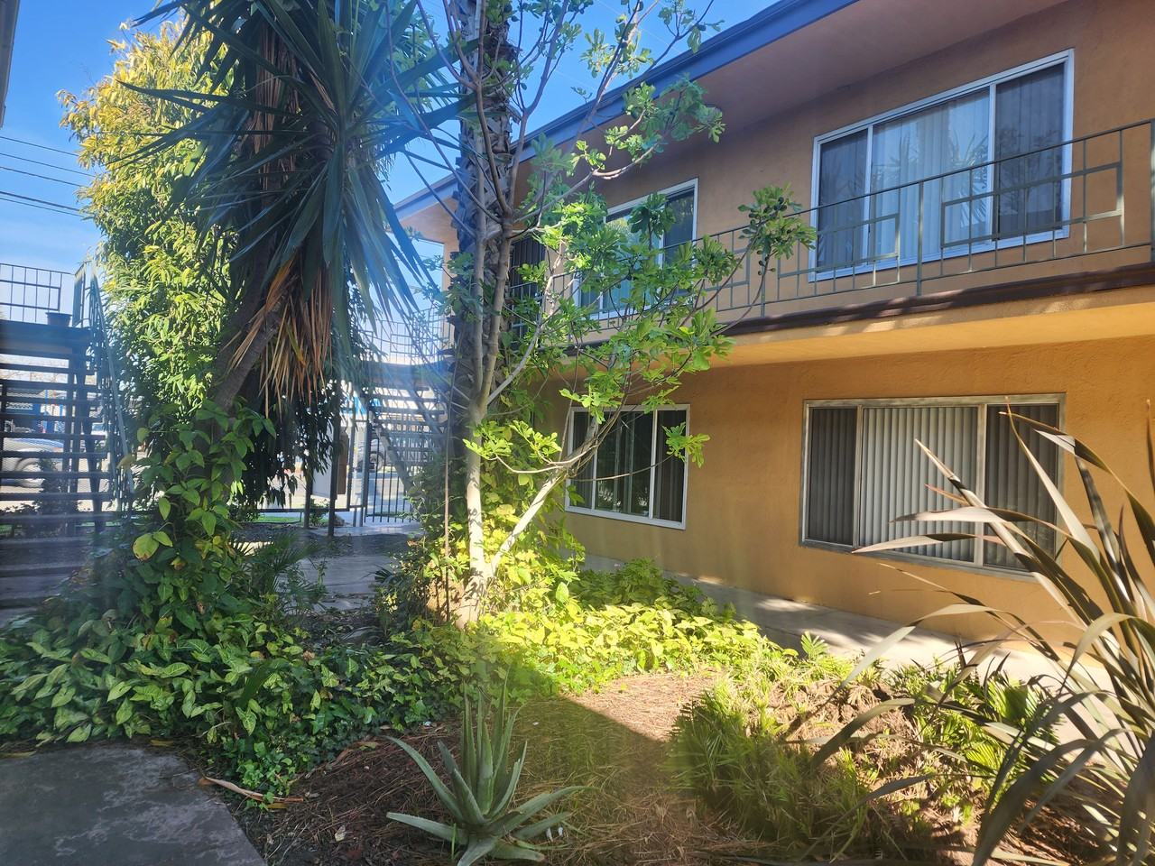 6100 Orange Ave - Photo 3 of 3