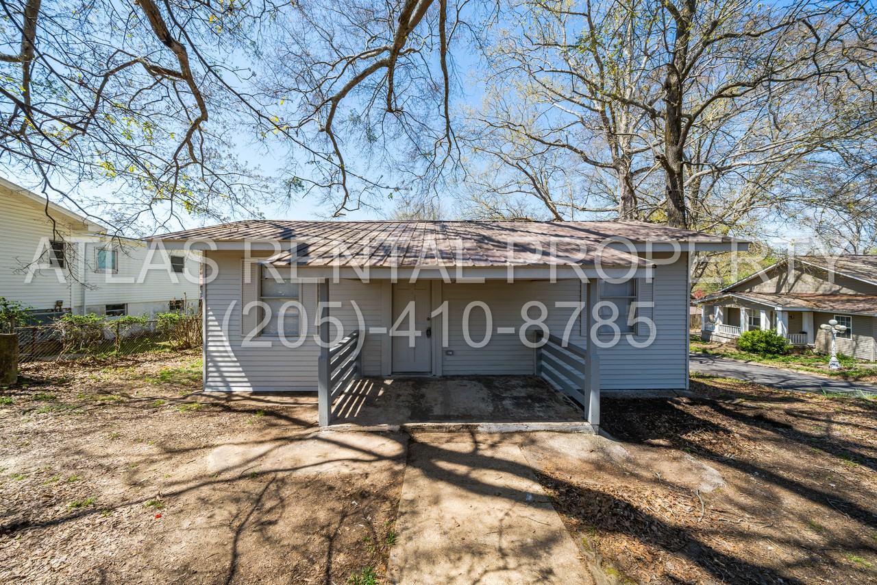 319 West Ct - Photo 2 of 22