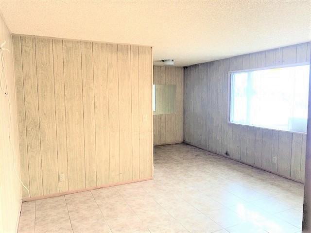 6413 E. Avalon Street - Photo 3 of 6