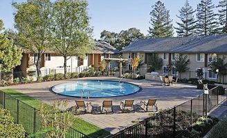 featured image of 141 Flora Ave