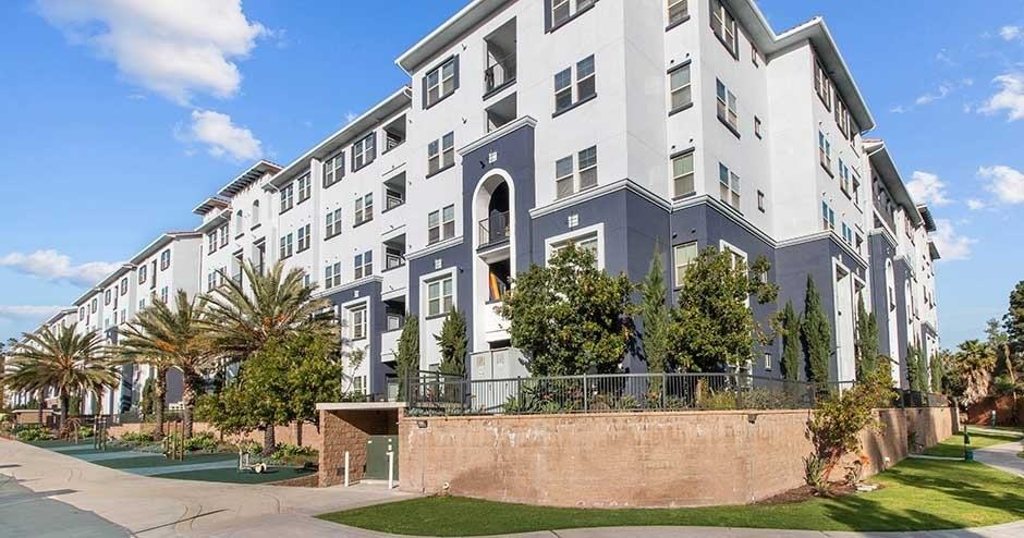 Iconic on Alvarado OffCampus Student Housing Apartments 6625