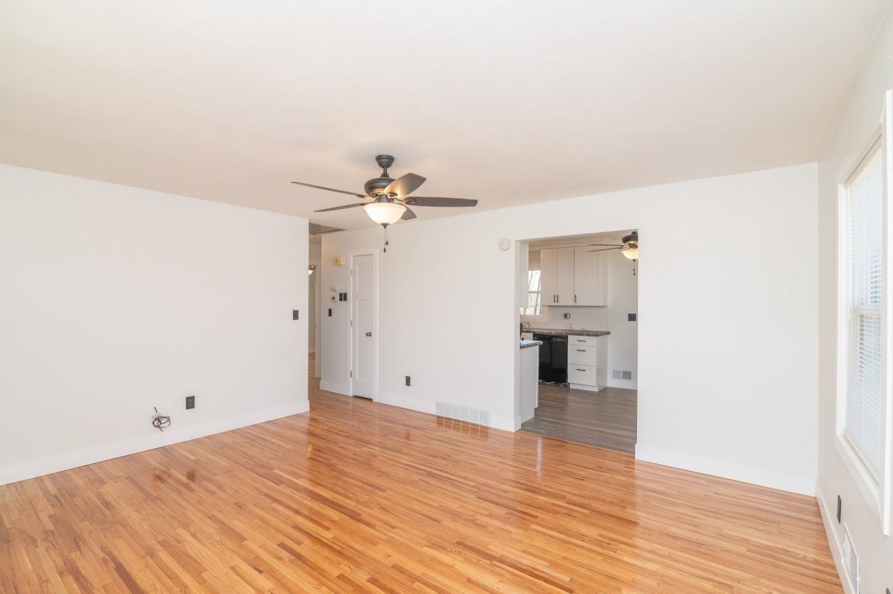 110 N Bluff St #1 - Photo 2 of 27