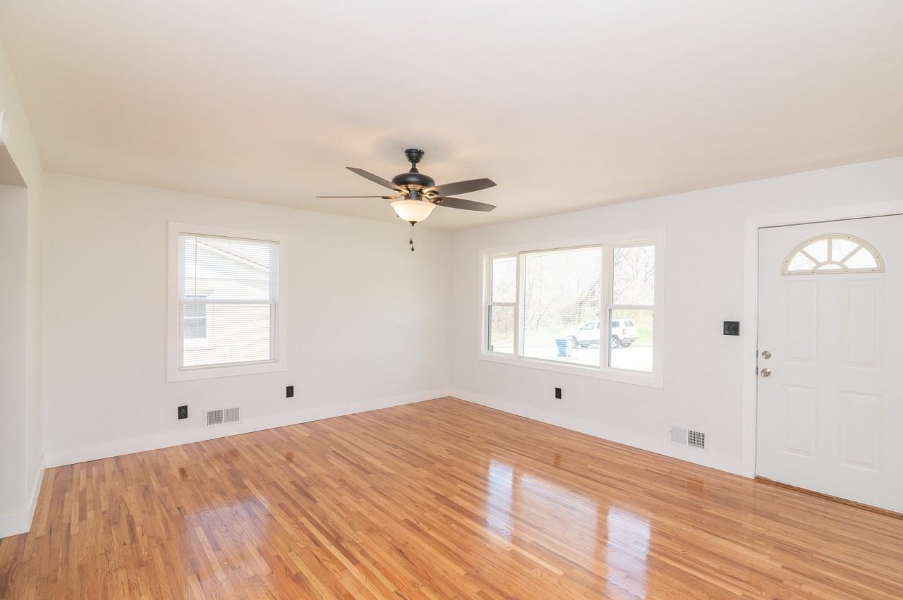 110 N Bluff St #1 - Photo 4 of 27