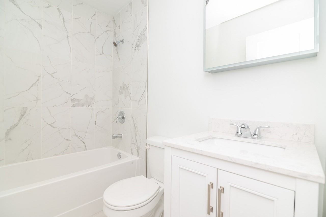 110 N Bluff St #1 - Photo 5 of 27