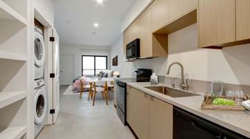 featured image of 1157 S Hoover St