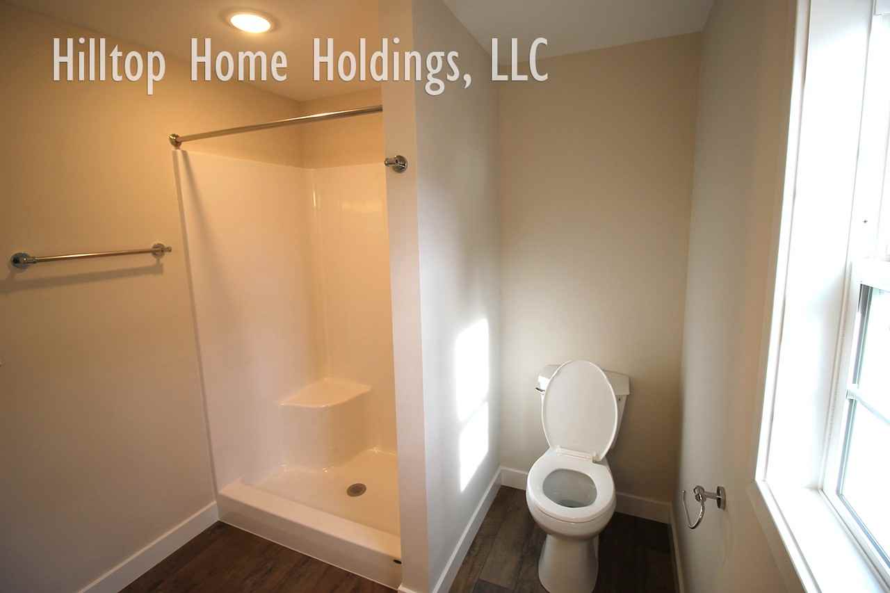 27 Hilltop Rd #27 - Photo 6 of 18