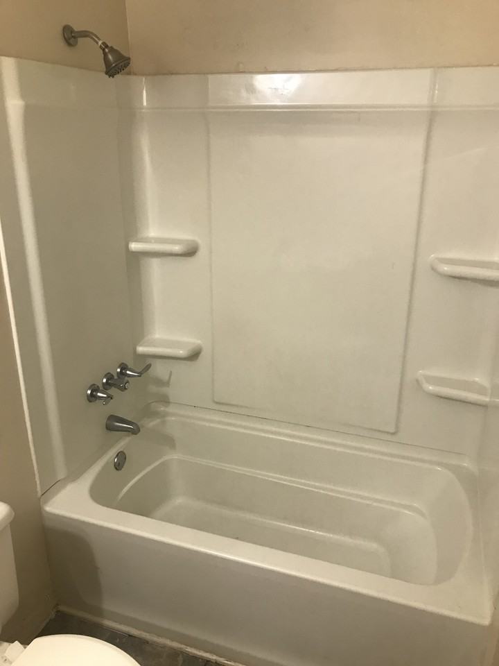 1910 North John Court - Photo 3 of 8