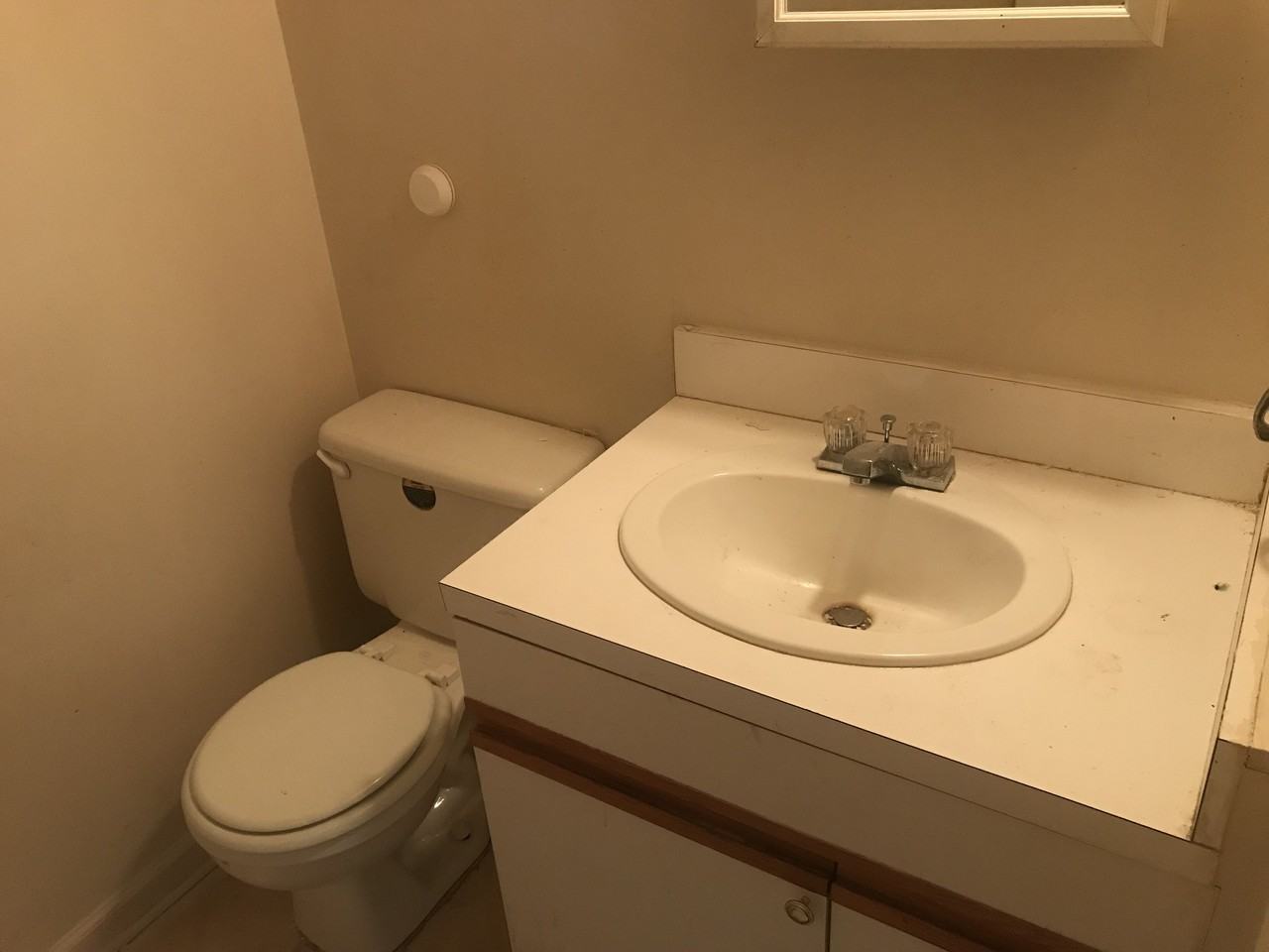 1910 North John Court - Photo 7 of 8