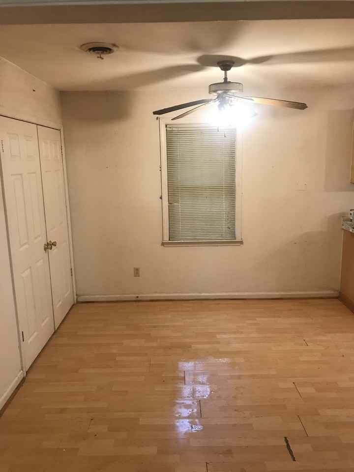 1910 North John Court - Photo 5 of 8