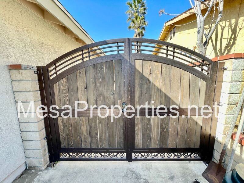 16140 Rosemary Dr - Photo 4 of 29