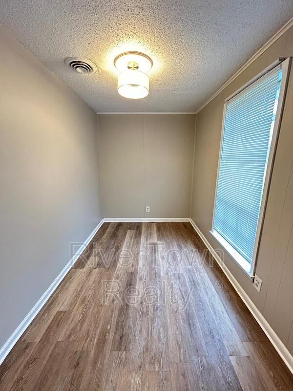 1176 Railton Rd - Photo 3 of 9