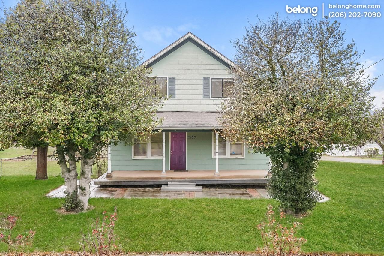 2103 Talbot Rd S - Photo 2 of 27