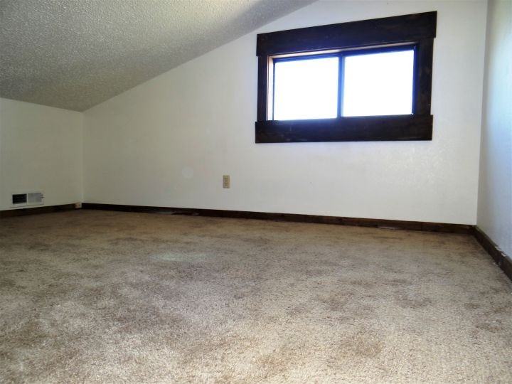 331 Bohl Ave - Photo 6 of 7