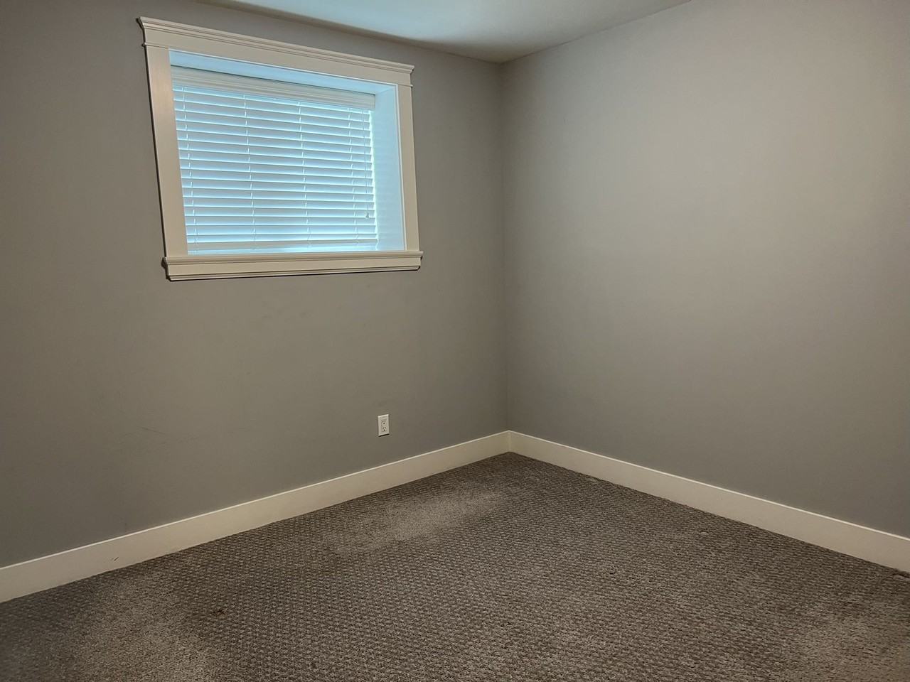 14655 112 Avenue - Photo 3 of 5