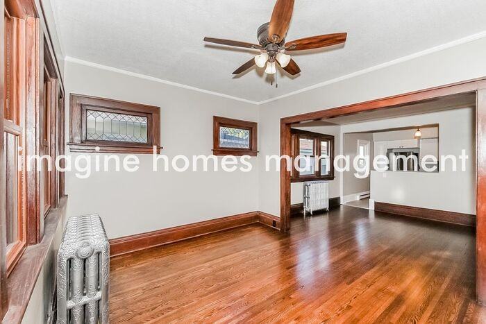 4136 38th Ave S - Photo 3 of 17