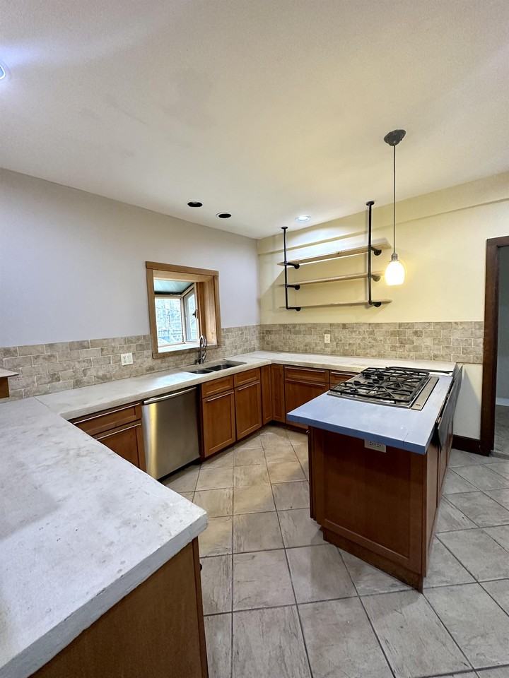 4241 Genessee St #1 - Photo 6 of 26