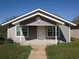 featured image of 1526 Portland Ave #1