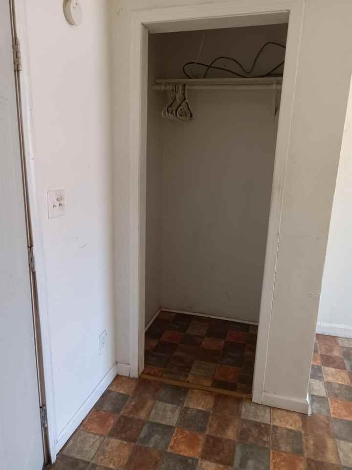 212 Rayfield Wright StreetApt 1B #1B - Photo 3 of 4