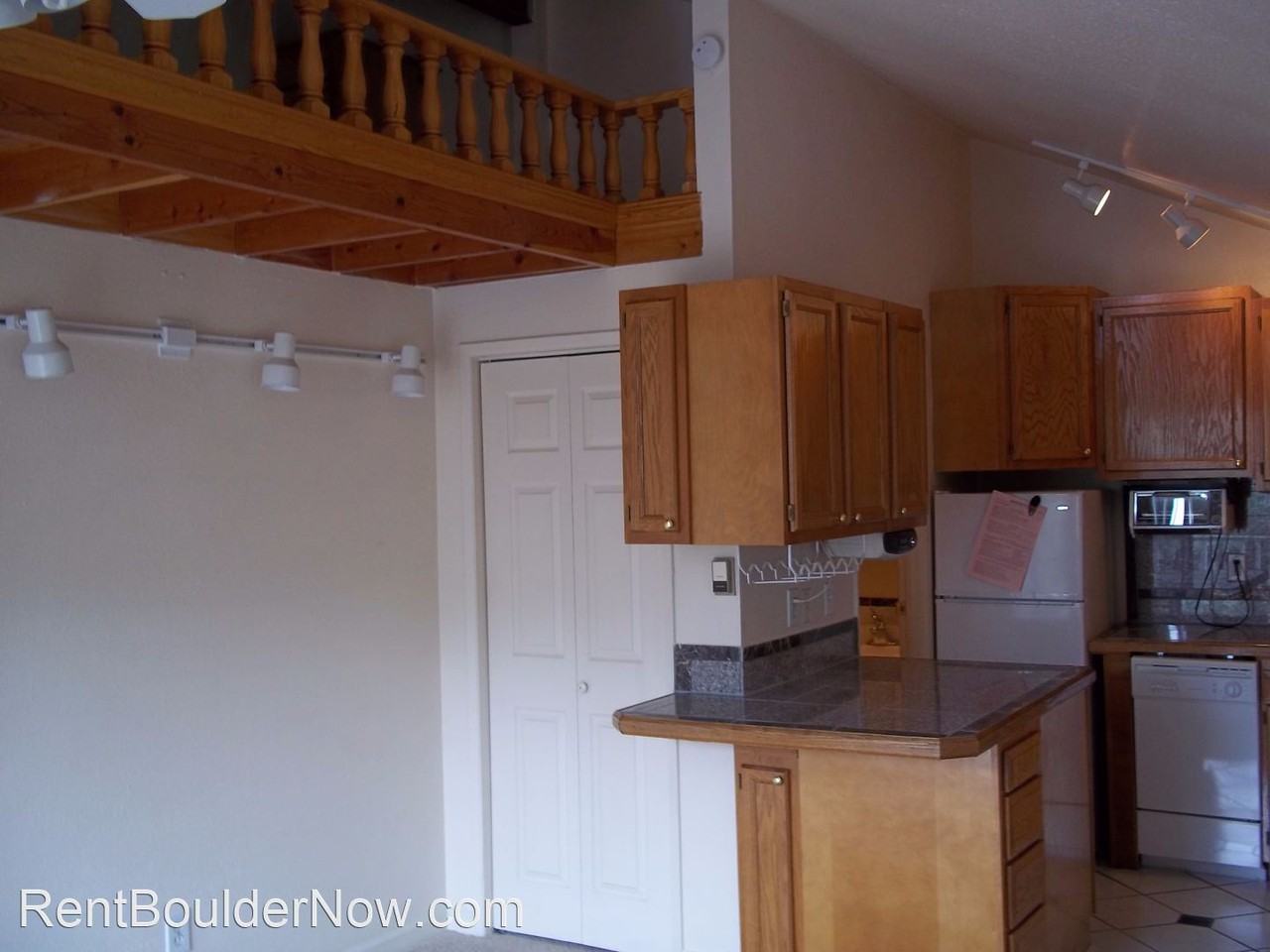 1055 30th St. - Photo 3 of 11