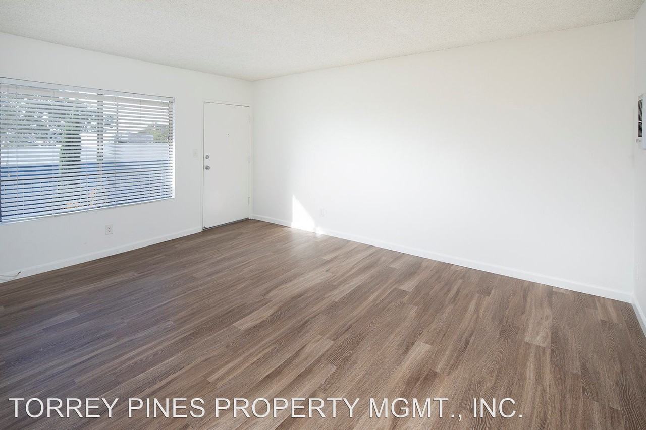 3172 Adams Avenue - Photo 2 of 6