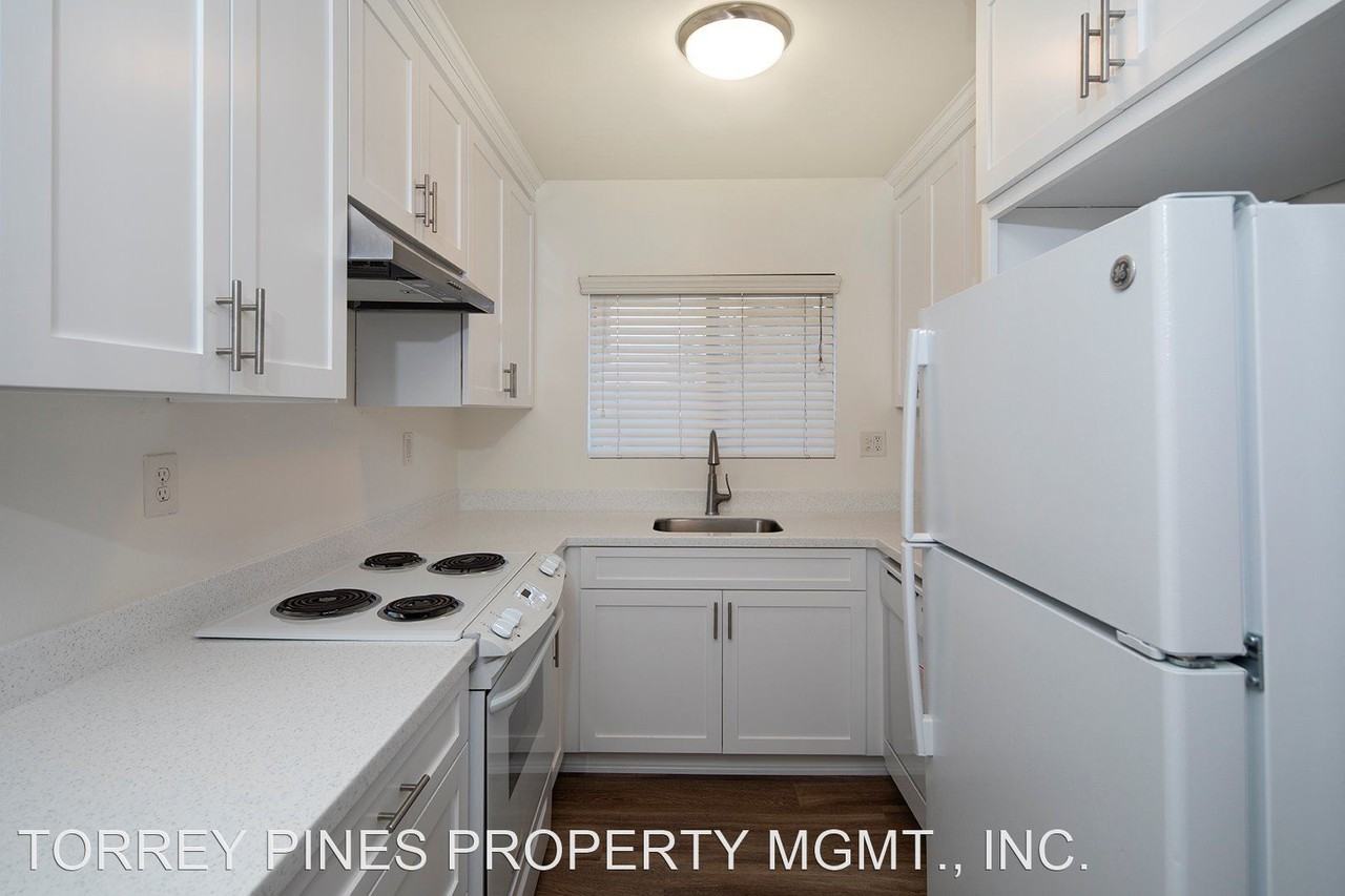 3172 Adams Avenue - Photo 3 of 6