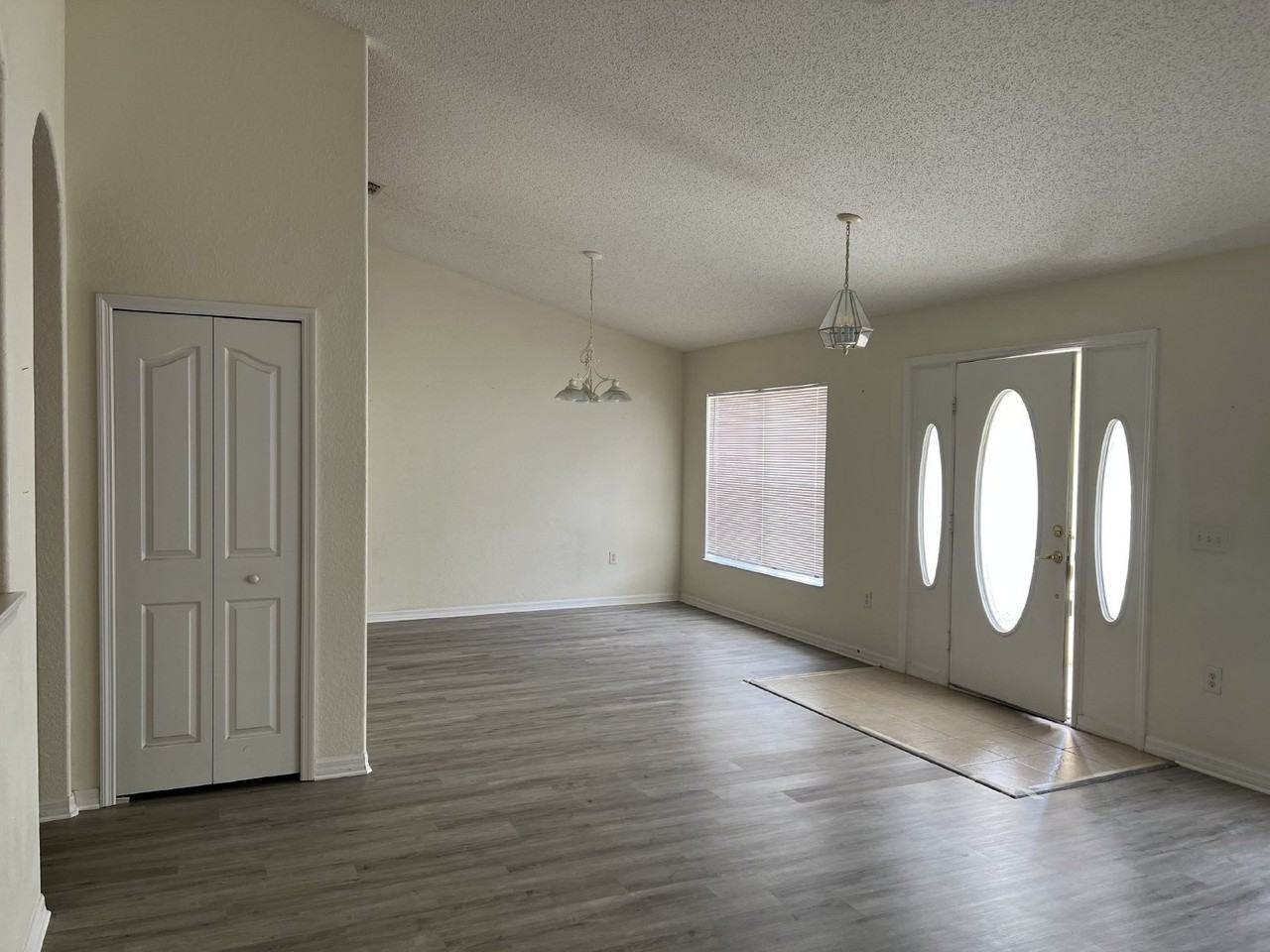 15096 Mount Ivy Rd - Photo 3 of 21