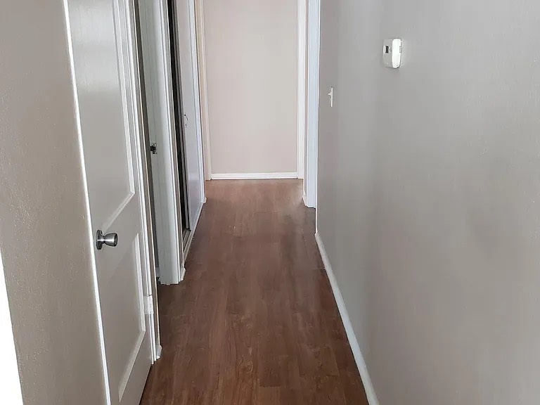 3609 15th Avenue Ct - Photo 2 of 12