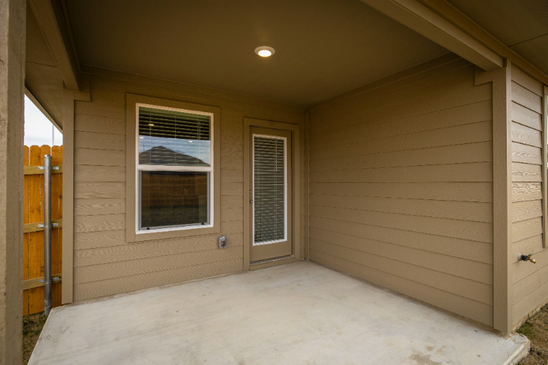 728 Adler Way - Photo 6 of 50