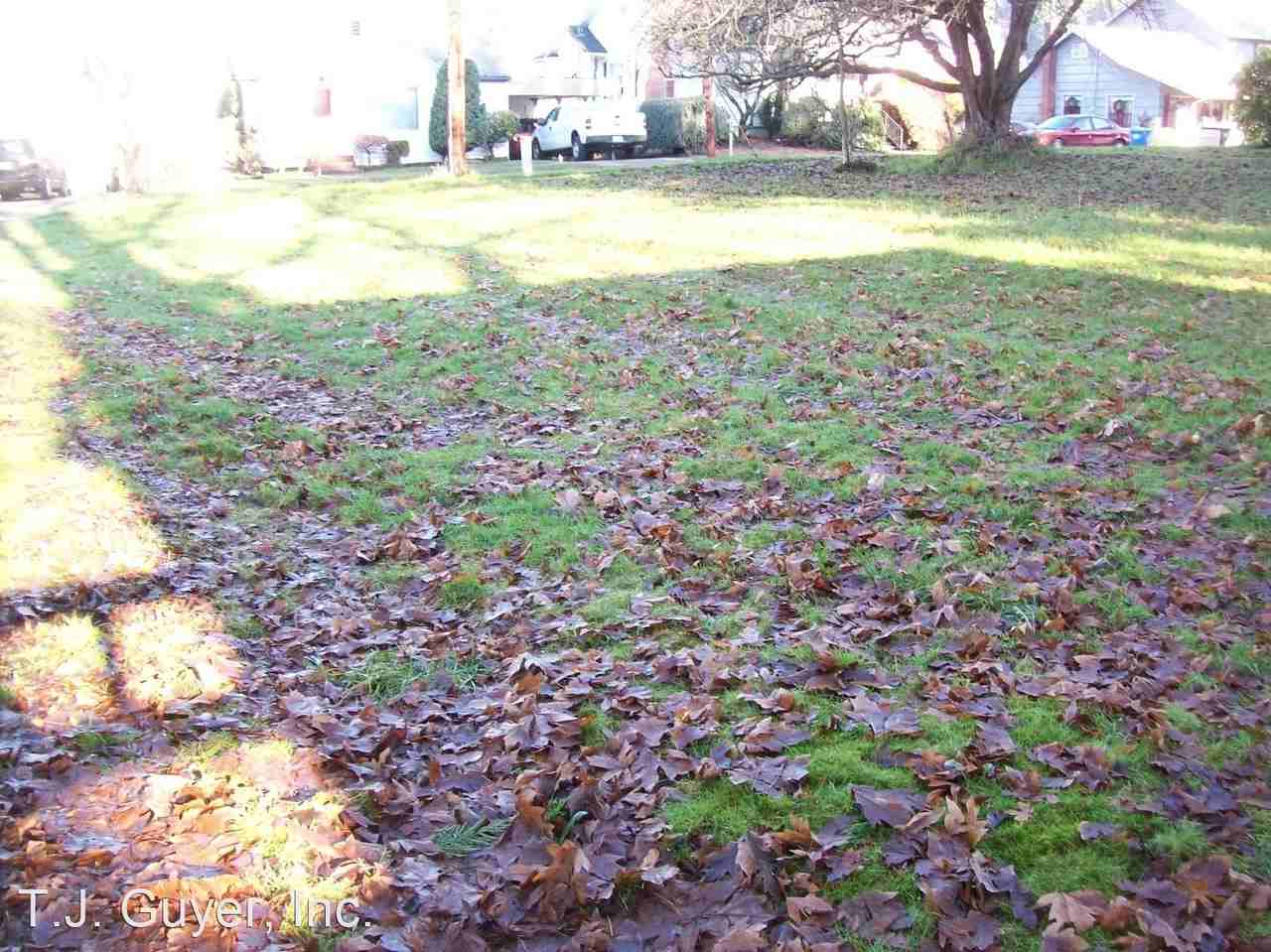 639 Nw Hawthorne Pl - Photo 2 of 8