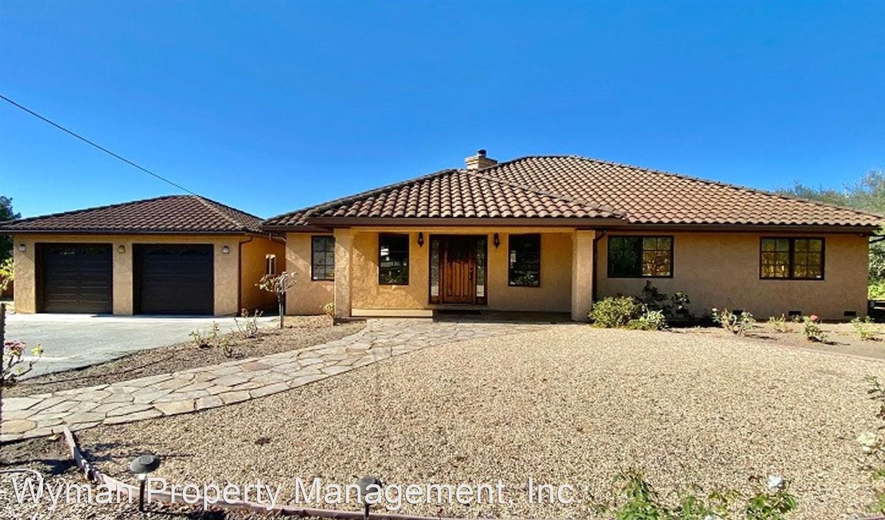 1515 Estee Ave - Photo 3 of 50