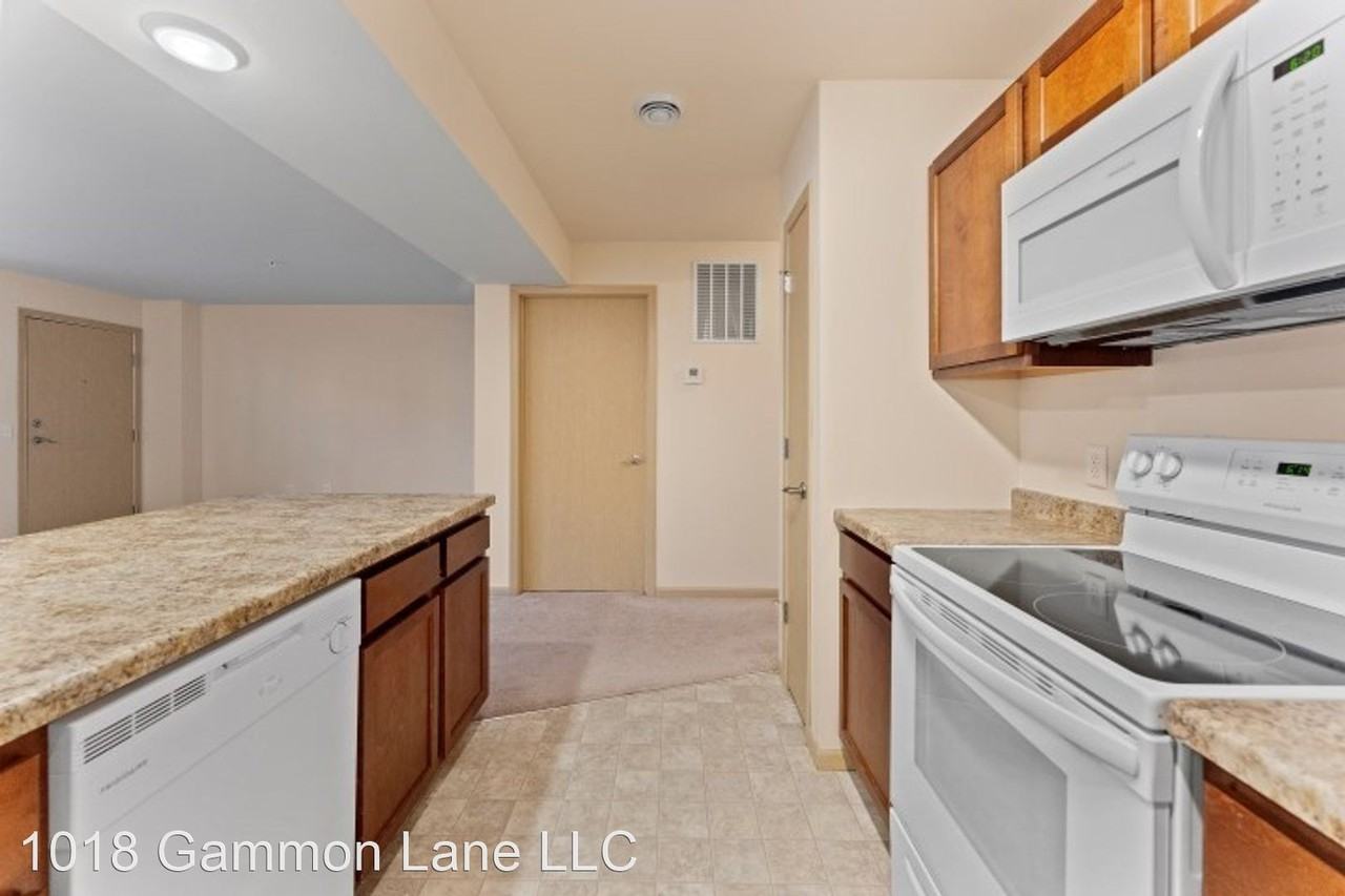 Middleton 2 Bedroom Apt Homes with Garage Private, Scenic Area Apartments 2872 28722874