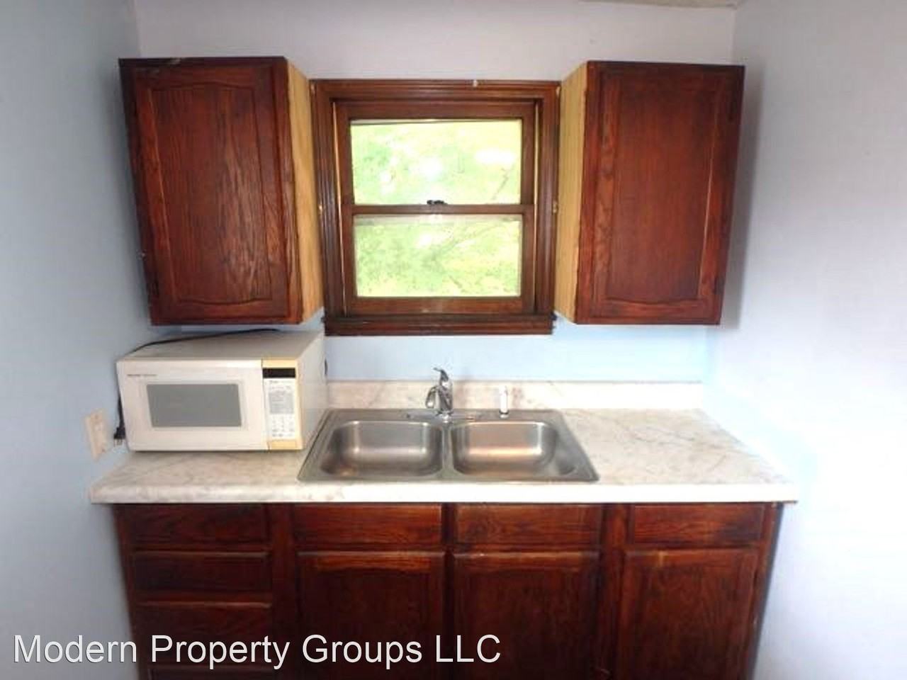 517 S Ault St - Photo 3 of 10