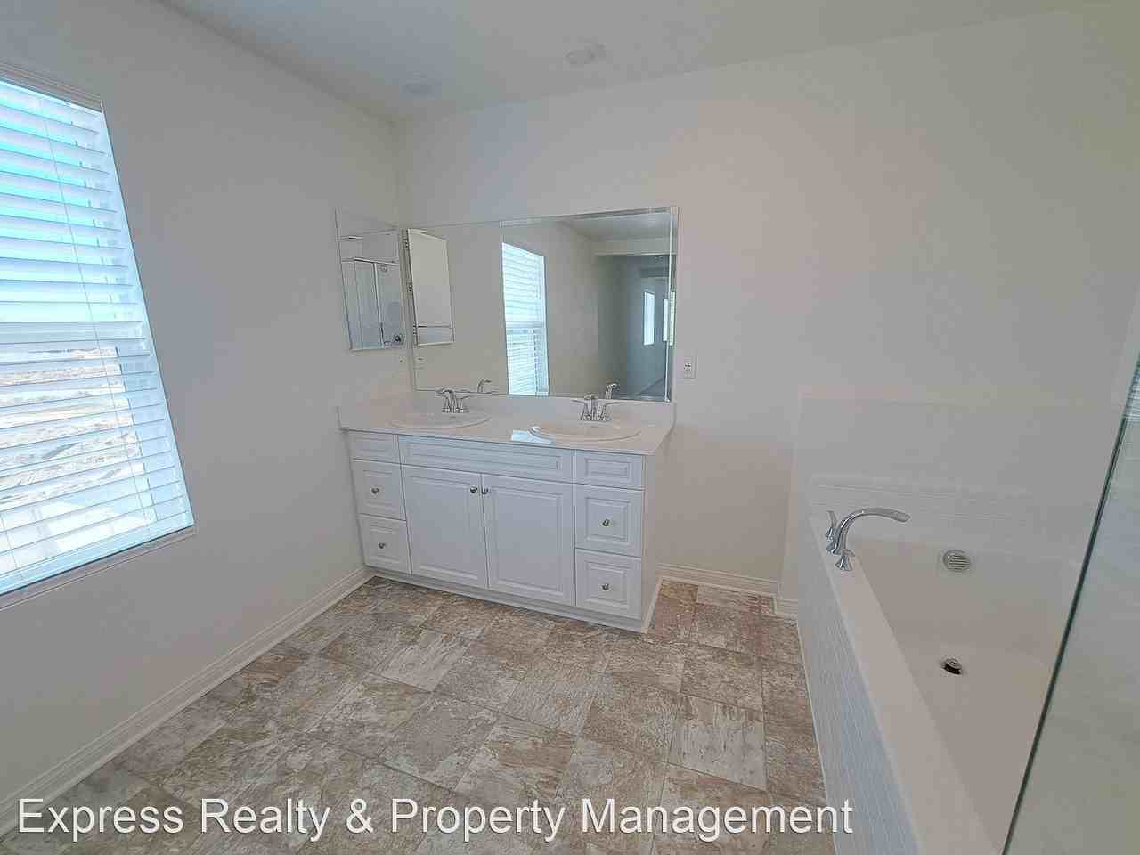 7763 Budding Bloom St - Photo 3 of 26