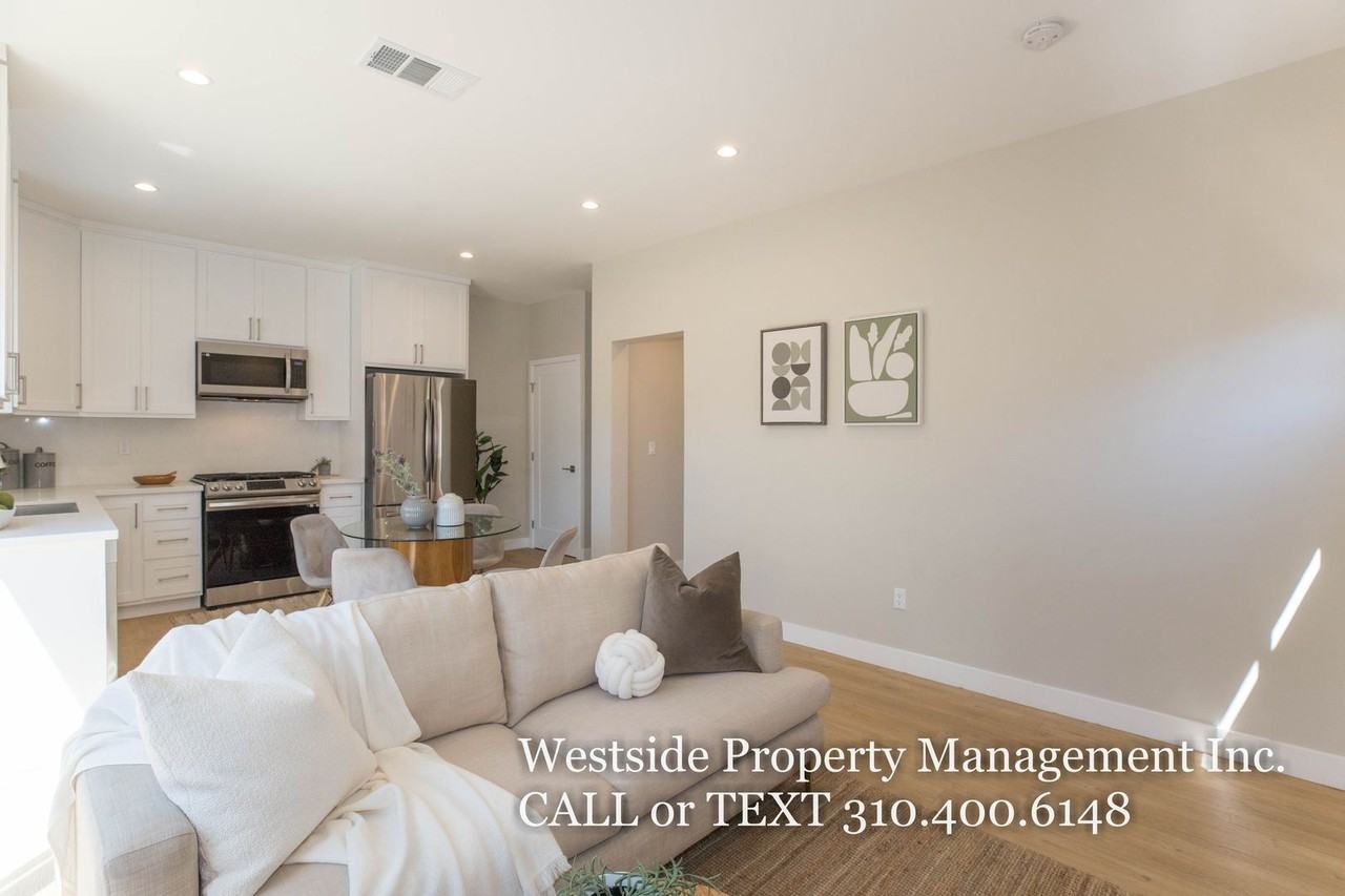 1016 - 1018 S. Bundy Dr. - Photo 2 of 28