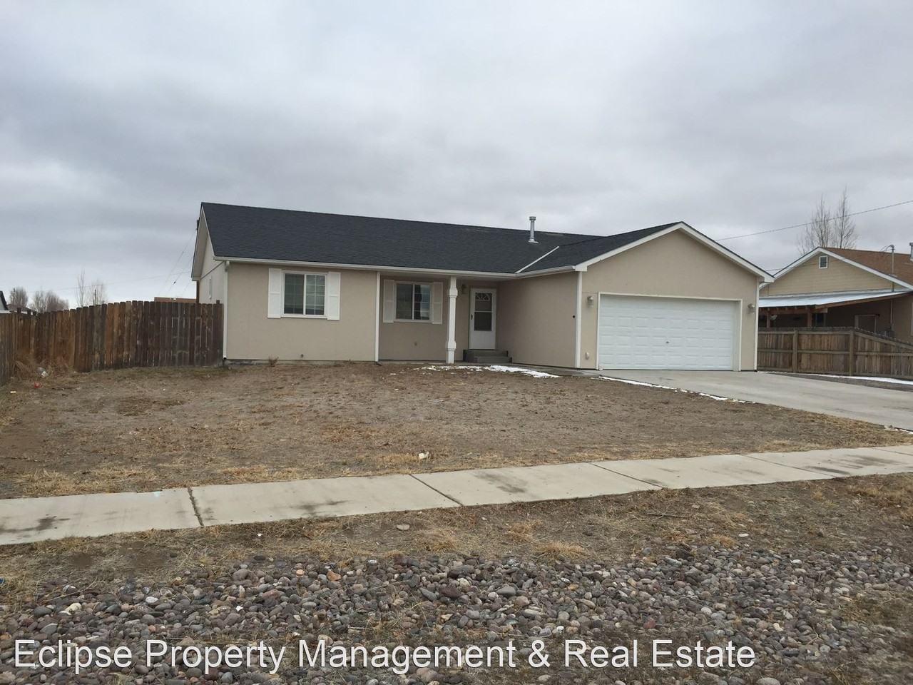 1710 Edison Ave - Photo 2 of 19