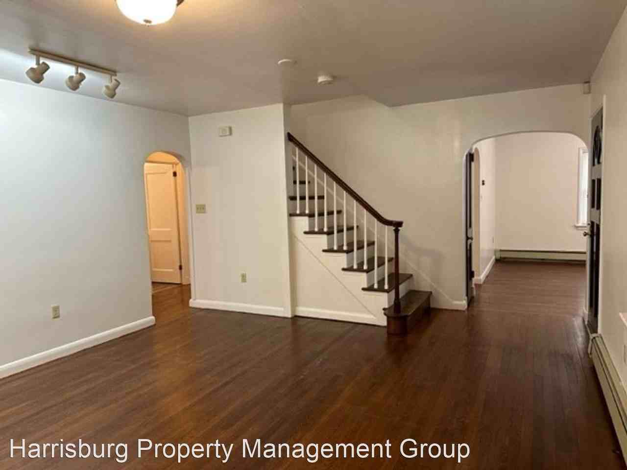 704 Hogestown Rd - Photo 3 of 15