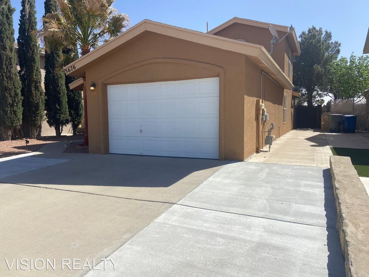 3676 La Cuesta Dr - Photo 2 of 31