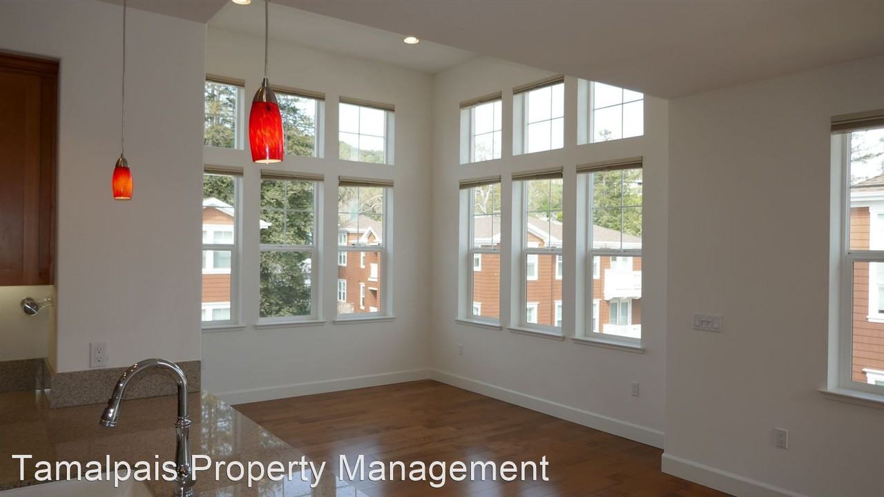 337 Camellia Cir - Photo 3 of 29