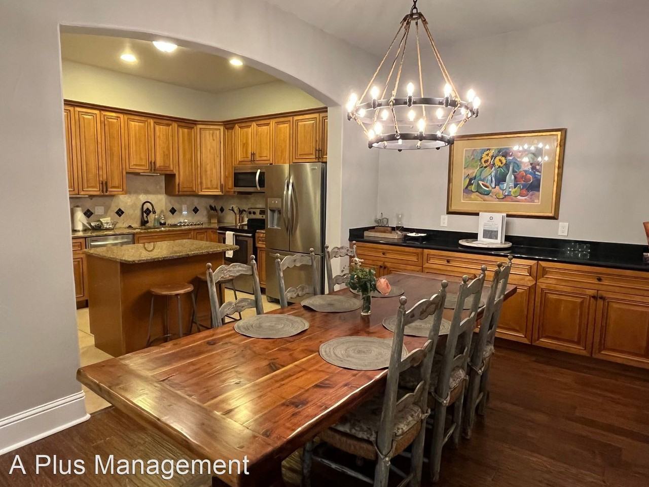 8165 Hunnicut Rd - Photo 3 of 18