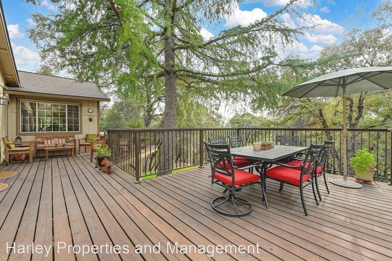 3817 Ginger Ct - Photo 3 of 21