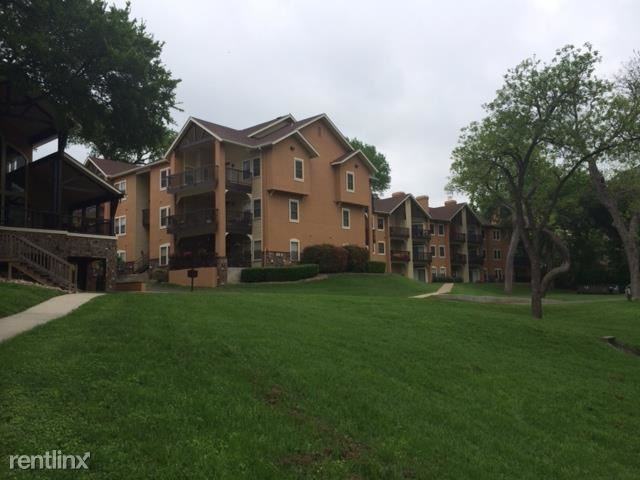 770 N Interstate 35 Frontage RD - Photo 2 of 27