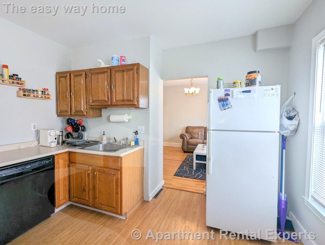 383 Highland Ave #1 - Photo 5 of 28