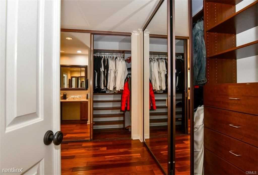 10 Maritime Dr - Photo 3 of 4