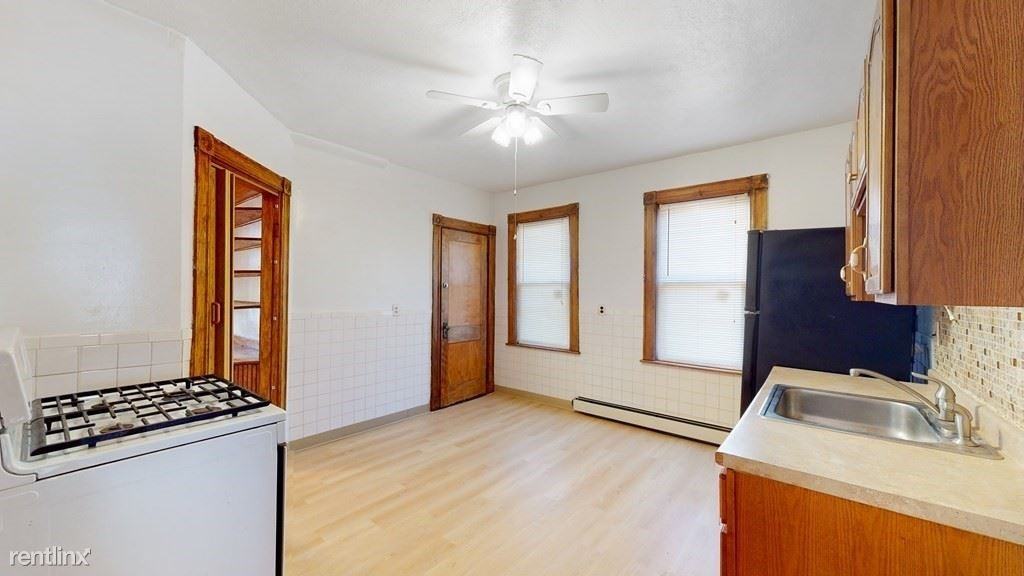 42 Evelyn St #3 - Photo 2 of 27