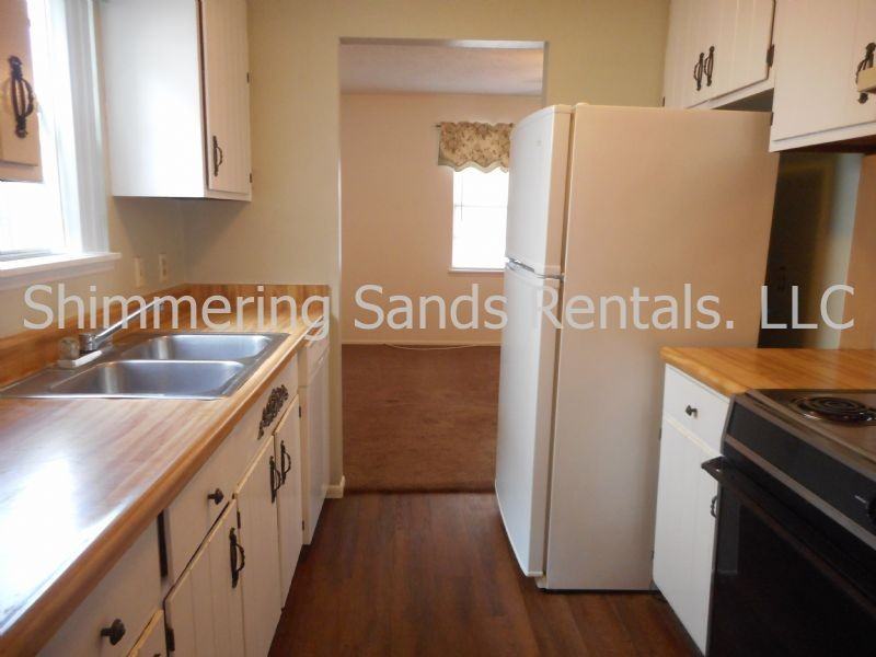 2517 Johnson Dr - Photo 3 of 8