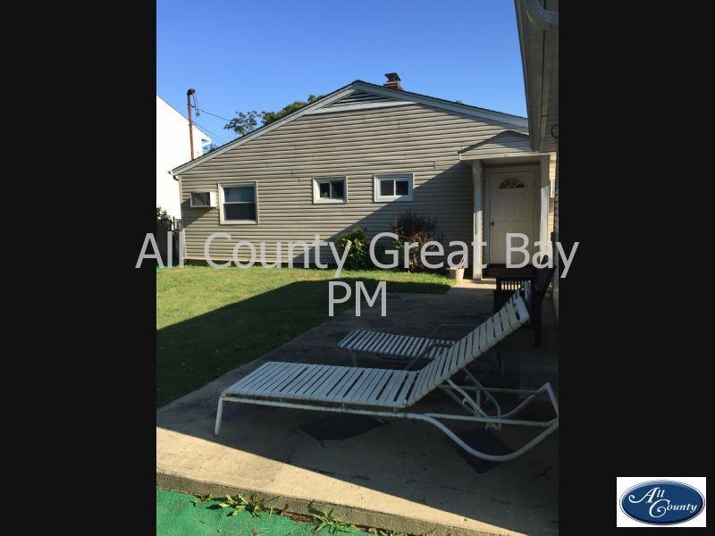 22 School St - Photo 2 of 6