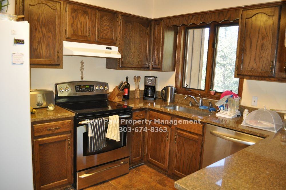 32638 Little Cub Rd - Photo 3 of 9