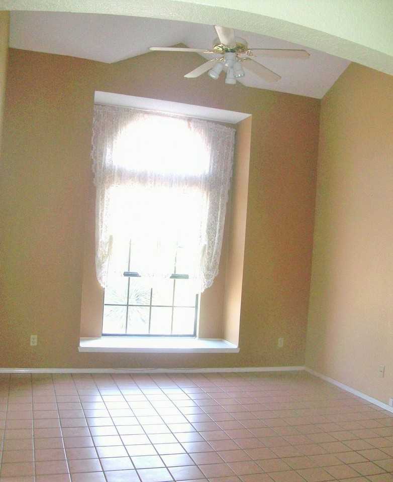 12238 El Greco Cir - Photo 3 of 21