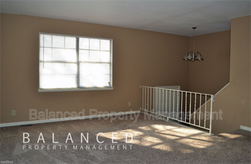 2528 Se Madison St - Photo 2 of 8